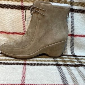 L’Amour Des Pieds “OLESIA” Suede Ankle Boot